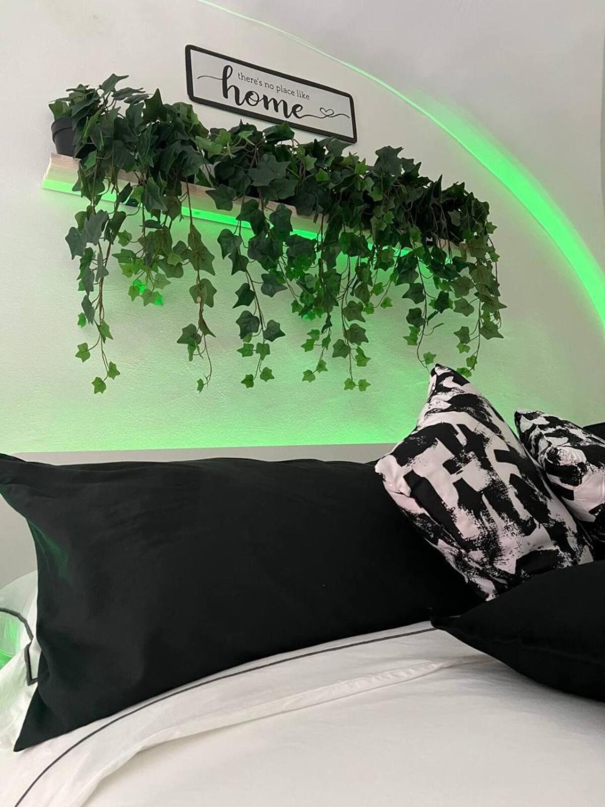 Borgo Santa Caterina - Fiera "Ventotto Holiday Home" カターニア エクステリア 写真